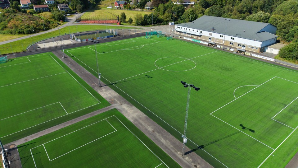 Lenke til artikkel: Åpning av nye baner med kamp Sik J14 - Sokndal kommunestyre