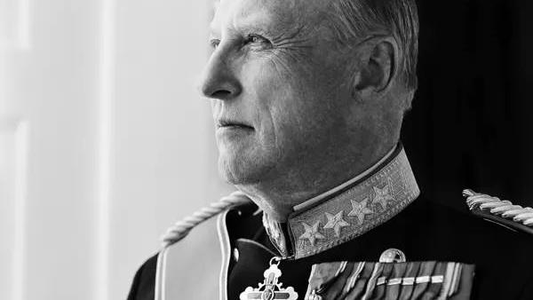Lenke til artikkel: Hans Majestet kong Harald V har gått bort 